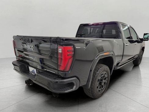 Used 2024 GMC Sierra 2500 Denali Ultimate w/ Snow Plow Prep/Camper Package AWD/4WD image 18