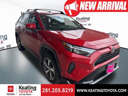 Used 2025 Toyota RAV4 SE w/ Weather & Moonroof Package