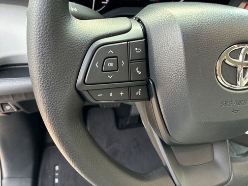 New 2026 Toyota Sienna LE image 24