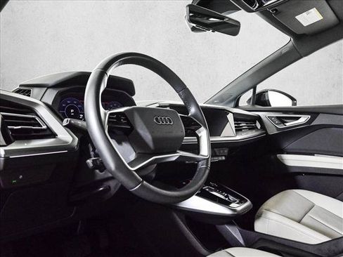 Certified 2024 Audi Q4 e-tron Premium Plus AWD/4WD image 10