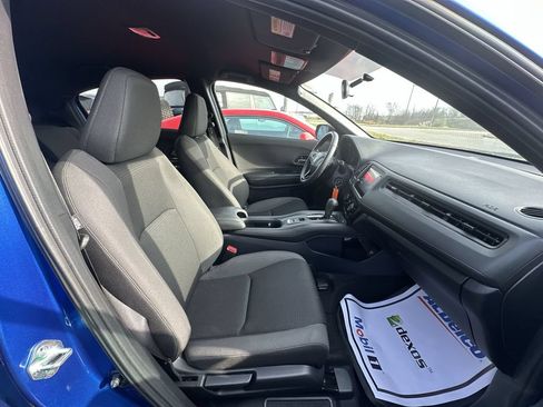Used 2022 Honda HR-V Sport image 23