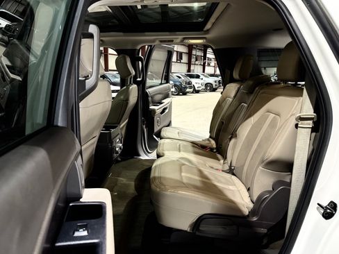 Used 2020 Ford Expedition Max Limited w/ Equipment Group 301A AWD/4WD image 17