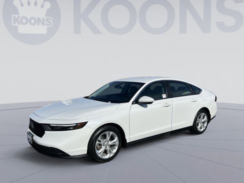 Used 2023 Honda Accord LX image 1