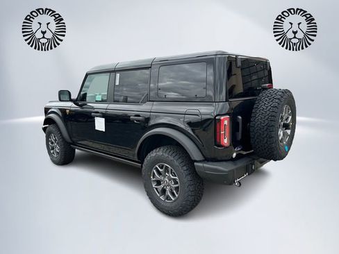 New 2025 Ford Bronco Badlands image 7