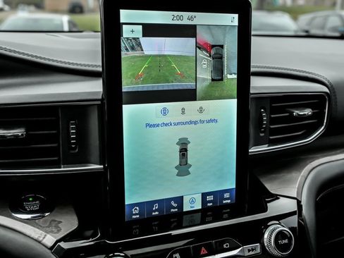 Used 2021 Ford Explorer Platinum w/ Equipment Group 601A image 24