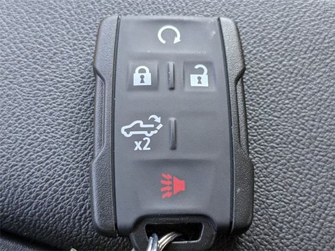 Used 2021 Chevrolet Silverado 1500 Custom image 24