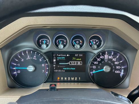 Used 2016 Ford F250 XLT w/ XLT Value Package image 5