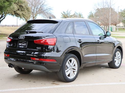 Used 2018 Audi Q3 2.0T Premium w/ Convenience Package image 7