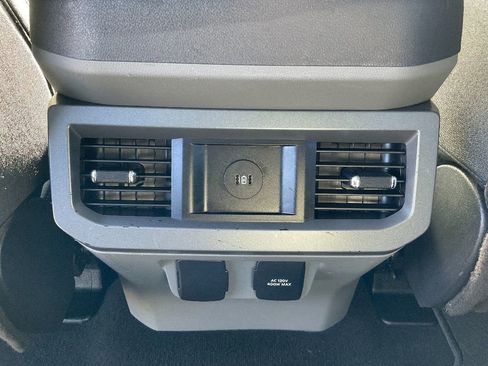 Used 2023 Ford F250 XLT image 23