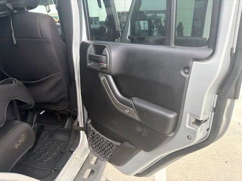 Used 2012 Jeep Wrangler Unlimited Sport AWD/4WD image 14