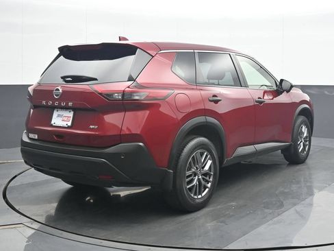 Used 2021 Nissan Rogue S AWD/4WD image 6
