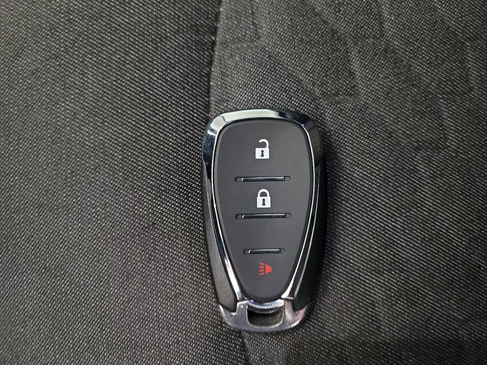 Used 2018 Chevrolet Equinox LT FWD image 32