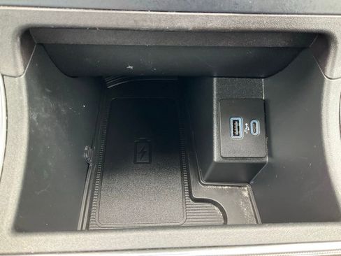 Used 2023 Ford Edge Titanium w/ Equipment Group 301A AWD/4WD image 9
