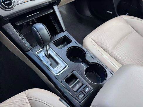 Used 2015 Subaru Outback 2.5i Limited image 30