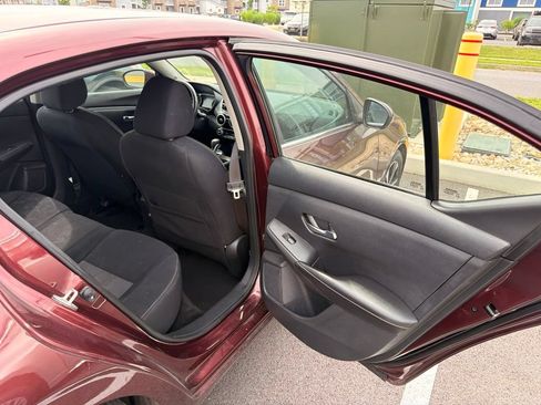 Used 2021 Nissan Sentra SV FWD image 14