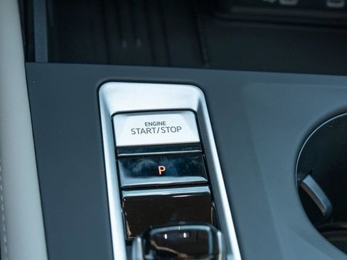 New 2026 Volkswagen Atlas SE FWD image 23