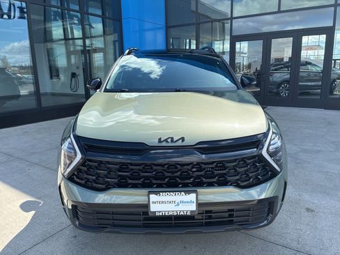 Used 2025 Kia Sportage X-Line AWD/4WD image 2