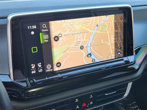 Used 2024 Volkswagen Atlas Cross Sport SEL R-Line image 12