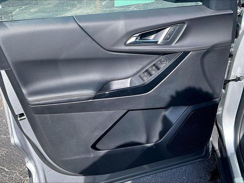Used 2026 Chevrolet Equinox LT FWD image 26
