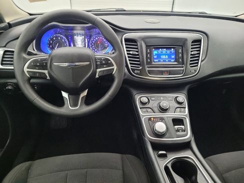 Used 2016 Chrysler 200 Limited FWD image 22
