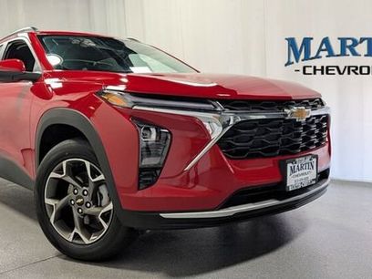 New 2026 Chevrolet Trax LT w/ Driver Confidence Package
