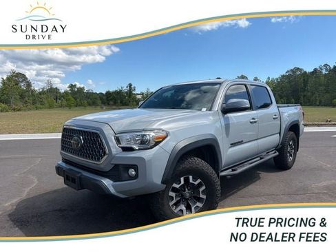 Used 2019 Toyota Tacoma TRD Off-Road AWD/4WD image 1