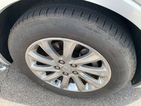 Used 2019 Buick Envision Essence image 14