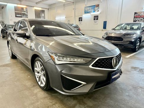 Used 2019 Acura ILX image 3