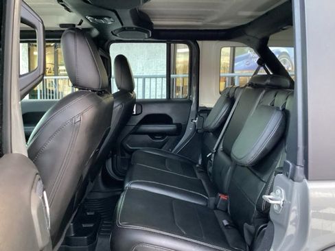 Used 2023 Jeep Wrangler Unlimited Sahara w/ Cold Weather Group image 33