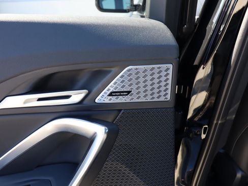 Used 2025 BMW X1 xDrive28i w/ Premium Package image 13