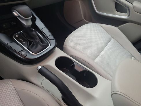 Used 2025 Kia Soul LX w/ LX Technology Package image 26