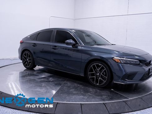 Used 2024 Honda Civic Sport Touring image 1