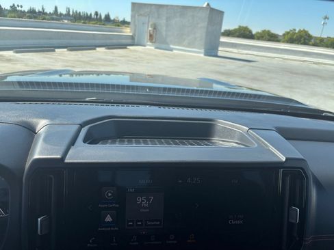 Used 2026 Nissan Frontier PRO-4X AWD/4WD image 14