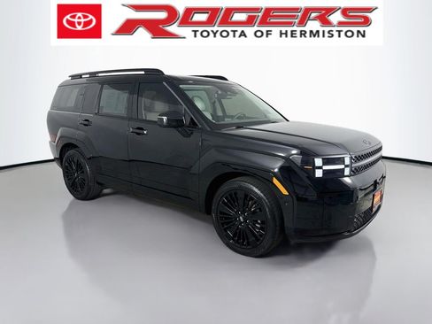 Used 2025 Hyundai Santa Fe Calligraphy AWD/4WD image 1