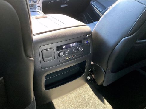 Used 2016 GMC Yukon Denali w/ Open Road Package image 33