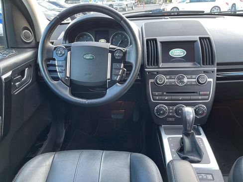 Used 2013 Land Rover LR2 HSE AWD/4WD image 15