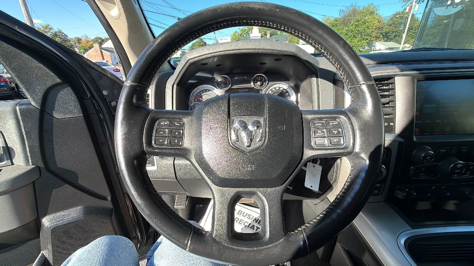 Used 2015 RAM 1500 Express w/ Black Ram 1500 Express Group AWD/4WD image 17