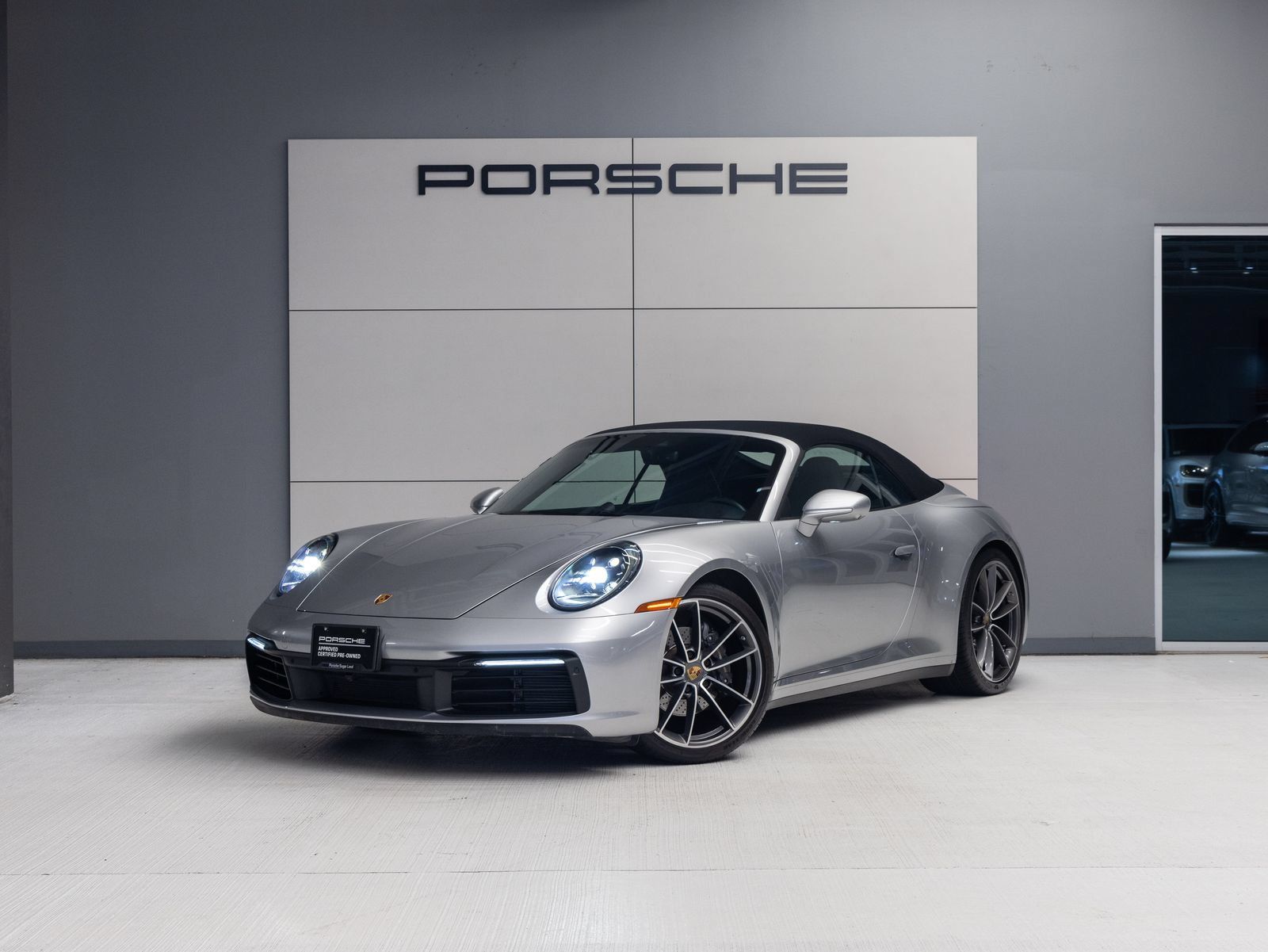 Certified 2021 Porsche 911 Carrera RWD image 1