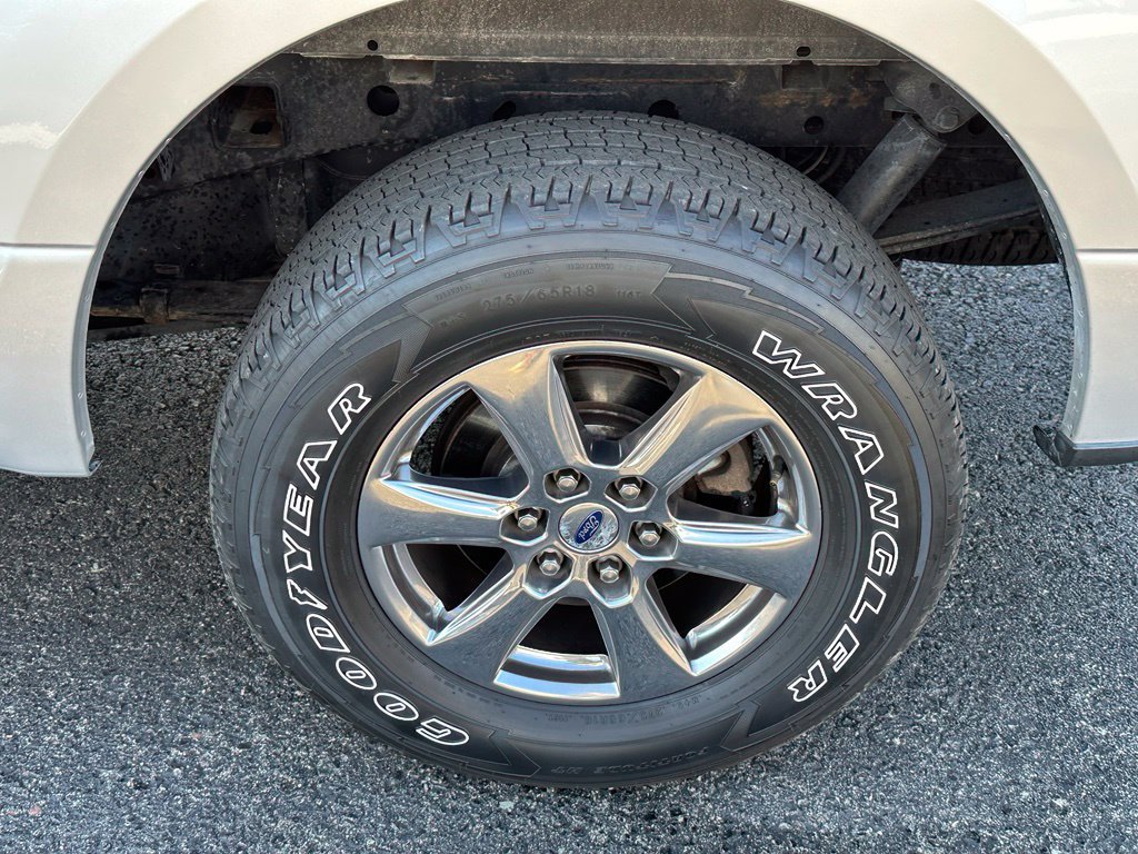 Used 2018 Ford F150 XLT w/ Equipment Group 302A Luxury AWD/4WD image 6