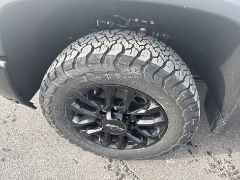 New 2026 Chevrolet Silverado 2500 LT w/ Trail Boss Package image 10