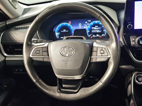 Used 2024 Toyota Grand Highlander AWD image 27
