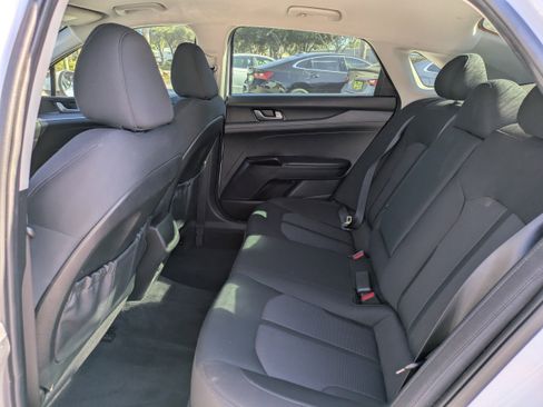 Used 2022 Kia K5 LXS image 13