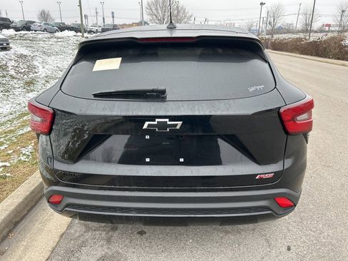 Used 2024 Chevrolet Trax RS image 6
