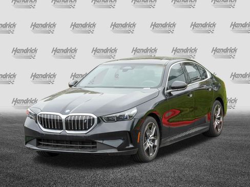 Certified 2024 BMW i5 eDrive40i w/ M Sport Package RWD image 5