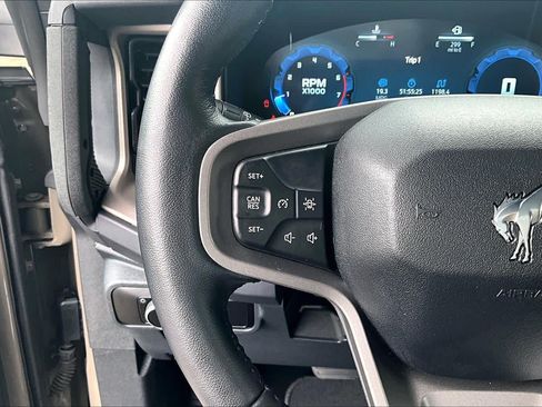 Certified 2025 Ford Bronco Outer Banks AWD/4WD image 24