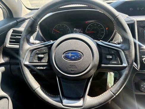 Used 2018 Subaru Crosstrek 2.0i Premium AWD/4WD image 18