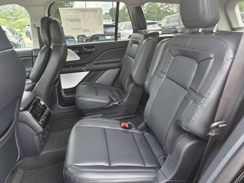 New 2026 Lincoln Aviator Reserve AWD/4WD image 18