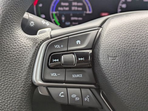 Used 2018 Honda Accord Hybrid image 22