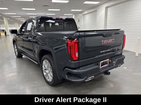 Used 2021 GMC Sierra 1500 Denali w/ Denali Ultimate Package AWD/4WD image 5