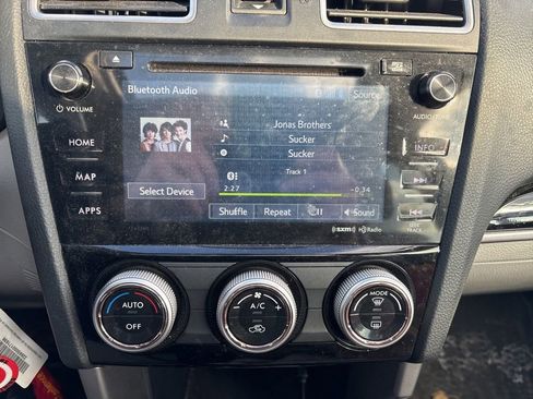 Used 2018 Subaru Forester 2.5i Limited image 19